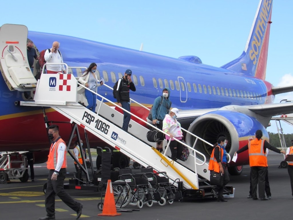 Aeropuerto de Cozumel prevé la llegada de más de mil pasajeros a sus terminales