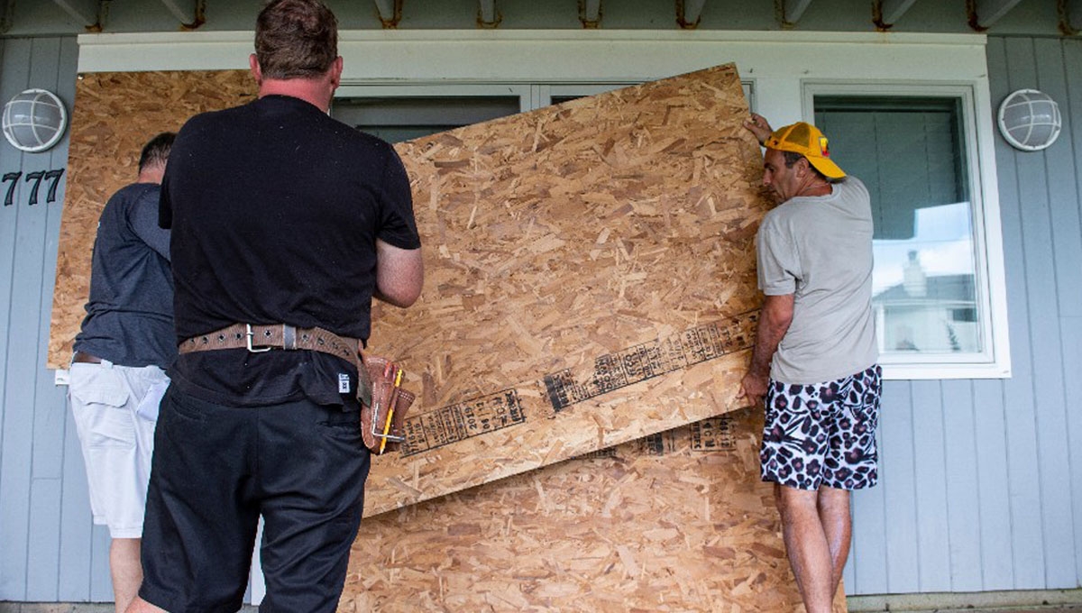 36 millones de personas en gran parte del sur de Nueva Inglaterra, así como Nueva York y Nueva Jersey, recibieron advertencias de tormenta tropical