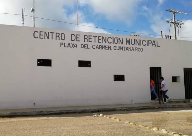 Vinculan a proceso a dos custodias por evasión de presos en Playa del Carmen