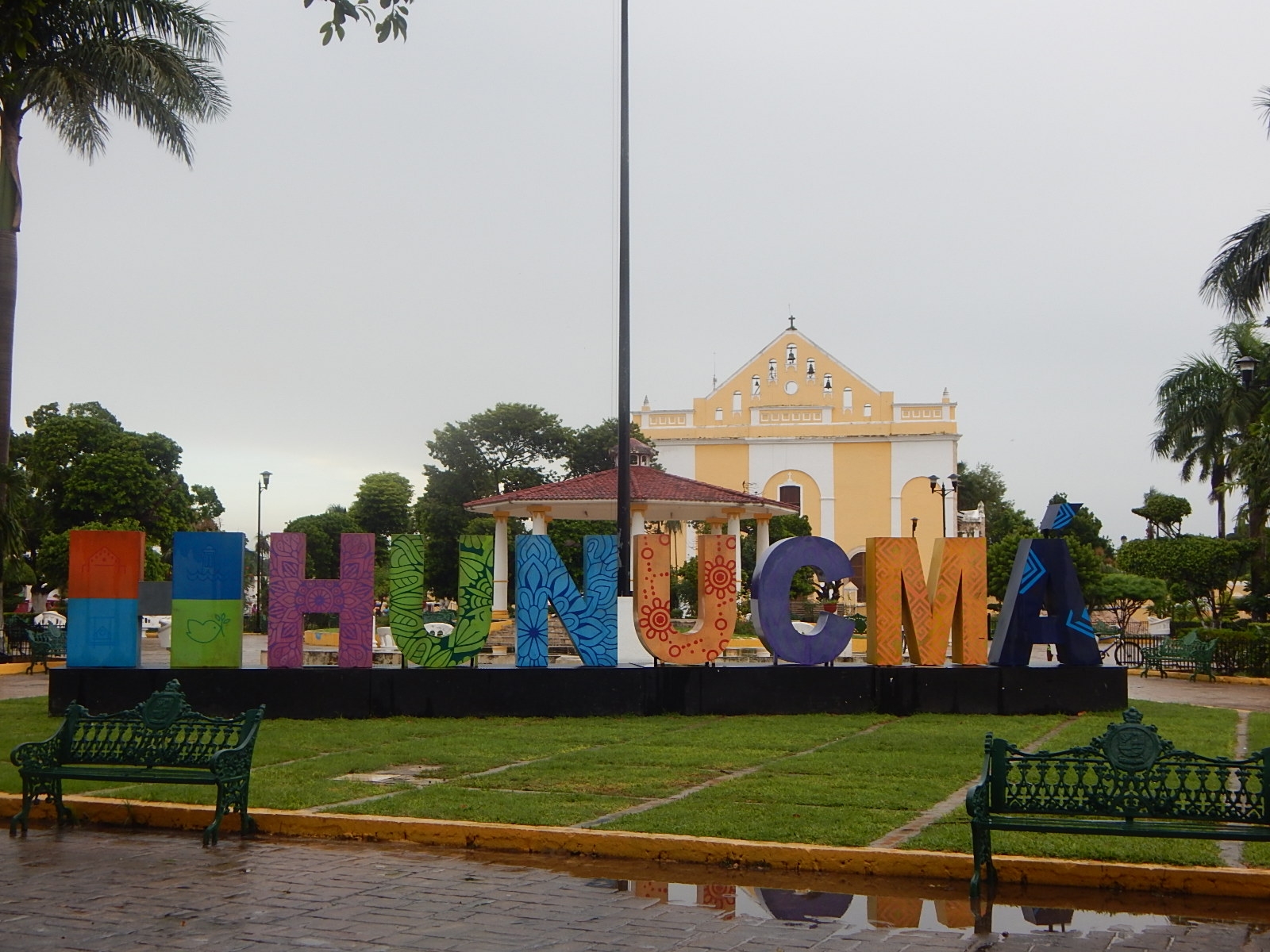 Despiden a 450 trabajadores del Ayuntamiento en Hunucmá, Yucatán