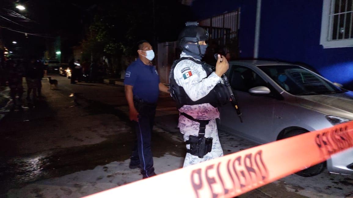 Ejecutan a un joven de 25 años afuera de su casa en Ciudad del Carmen