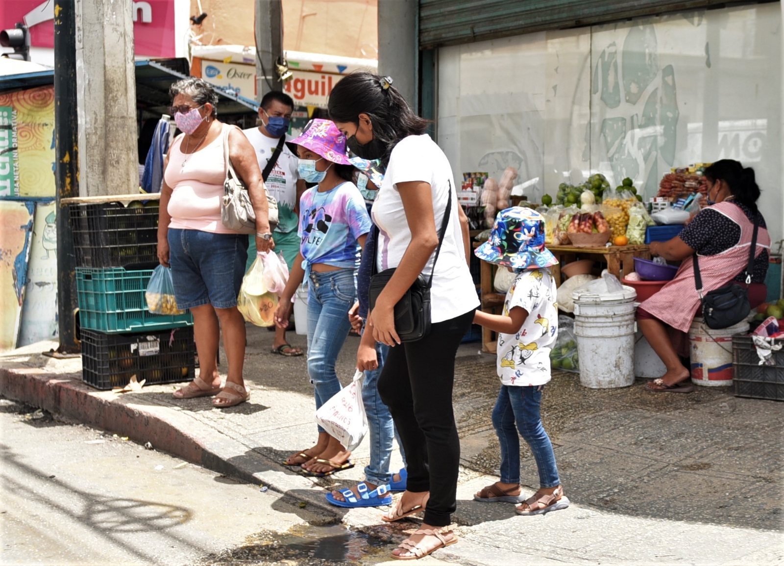 Padres aseguran que ninguna escuela en México tiene la infraestructura para que se dé un regreso a clases seguro