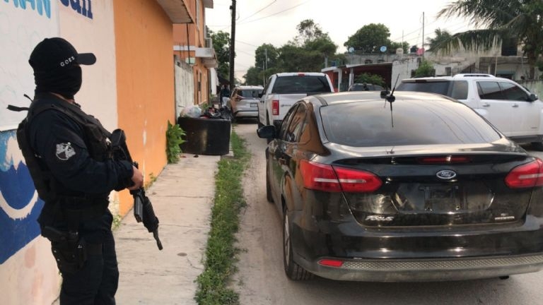 Los elementos policiacos fueron atacados ayer en la delegación Alfredo V. Bonfil en Cancún