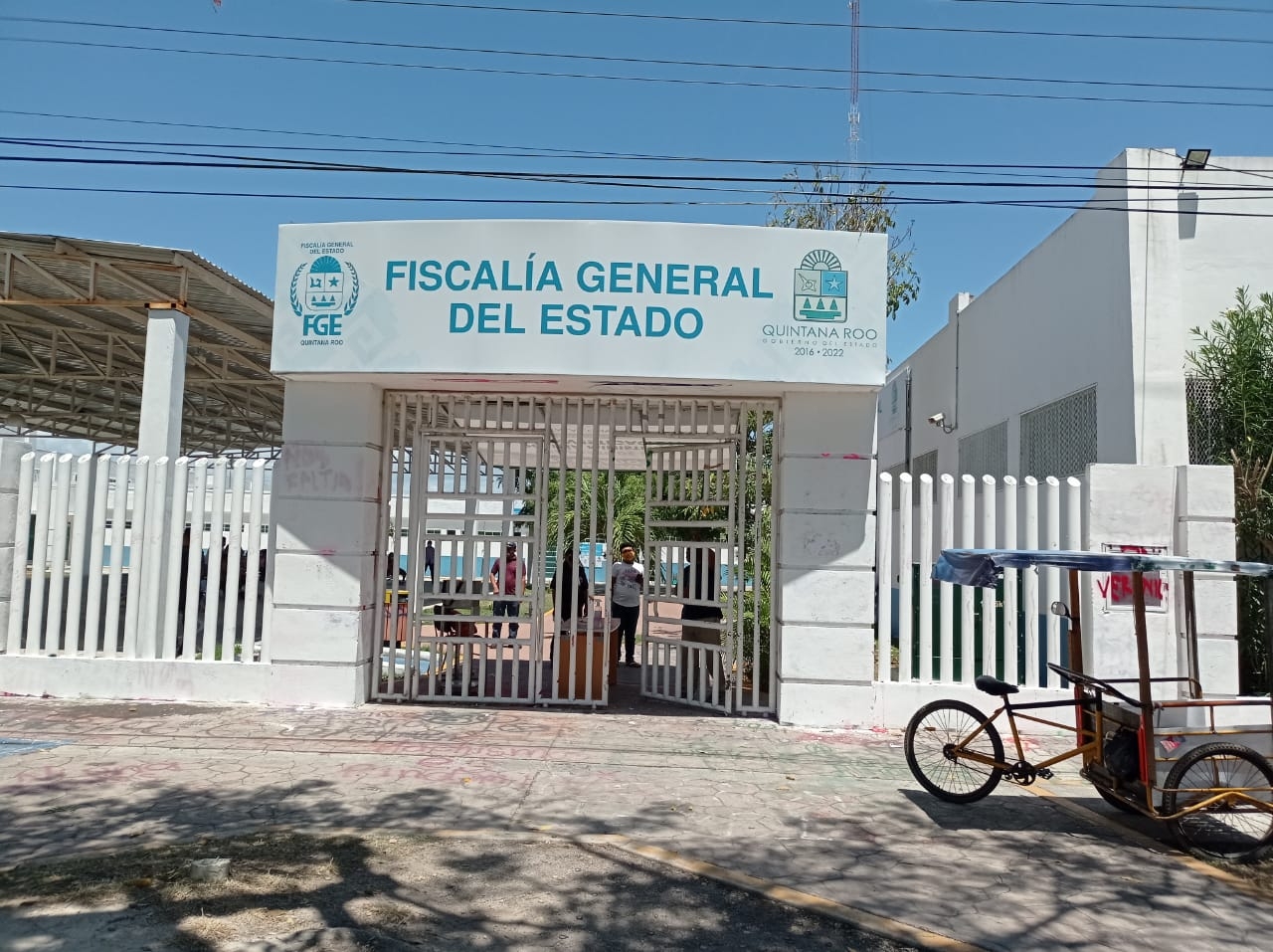 El conductor y su acompañante manifestaron que no tenían ningún problema agradeciendo a los guardias nacionales