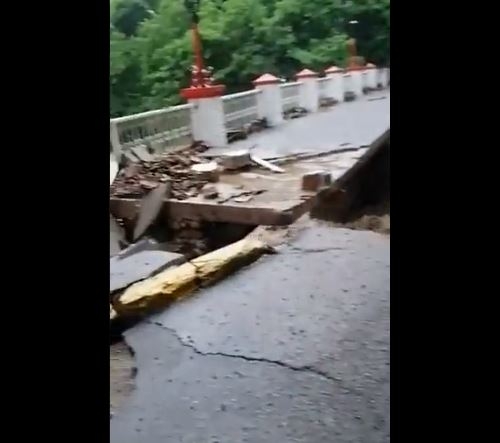 Nora se degrada a tormenta tropical; en Puerto Vallarta hay una mujer desaparecida