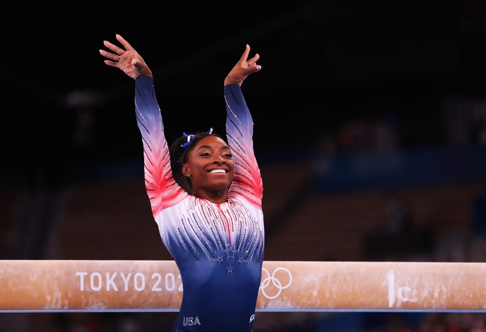 Simone Biles gana bronce en la Final de barra de equilibrio en Tokio 2020