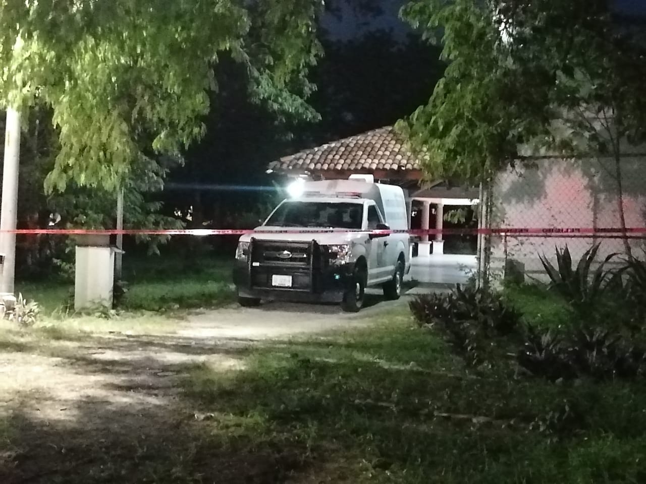 Hallan cuerpo de un indigente en estado de putrefacción en la avenida 90 de Cozumel