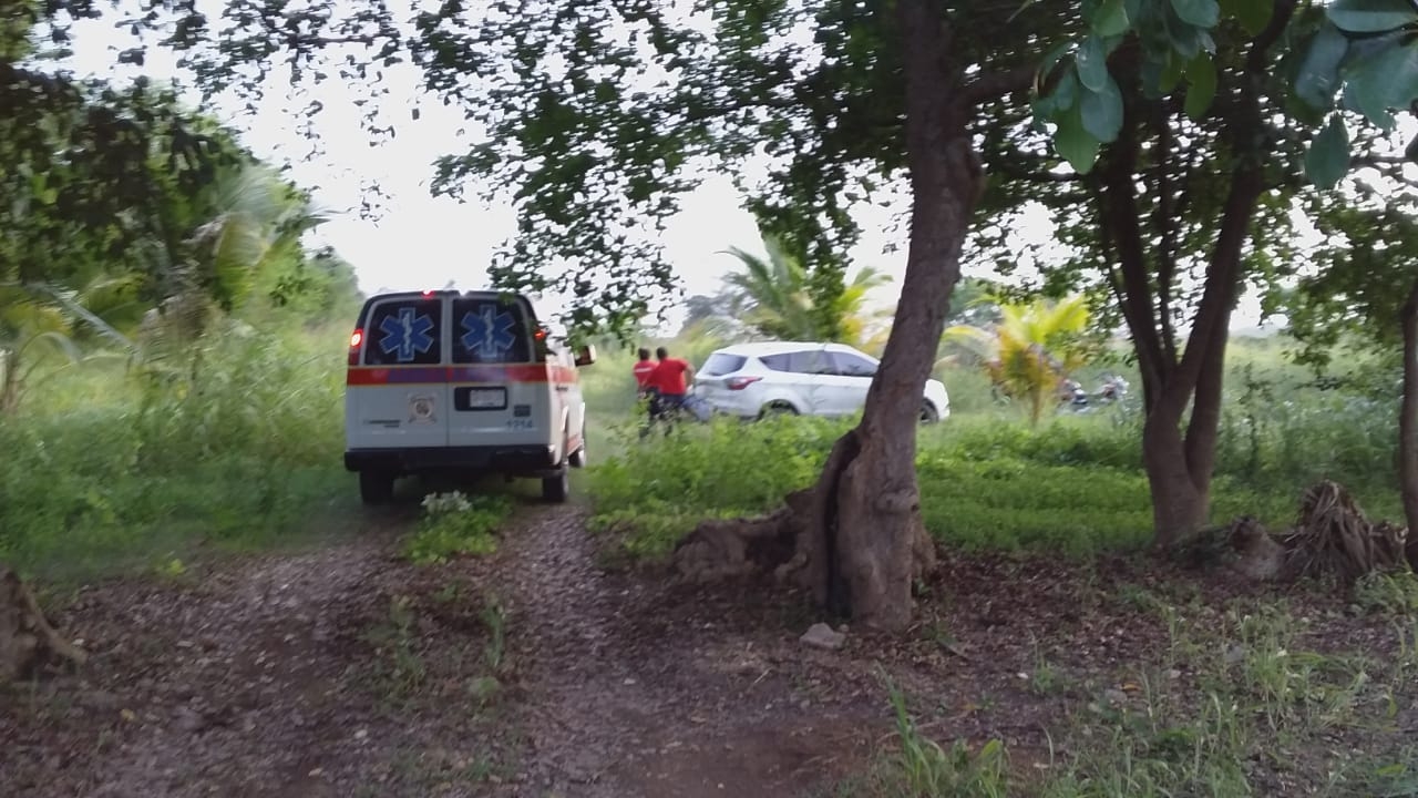 Alrededor de las 19:00 horas el cuerpo fue encontrado flotando en las cercanías de la orilla de la sabana