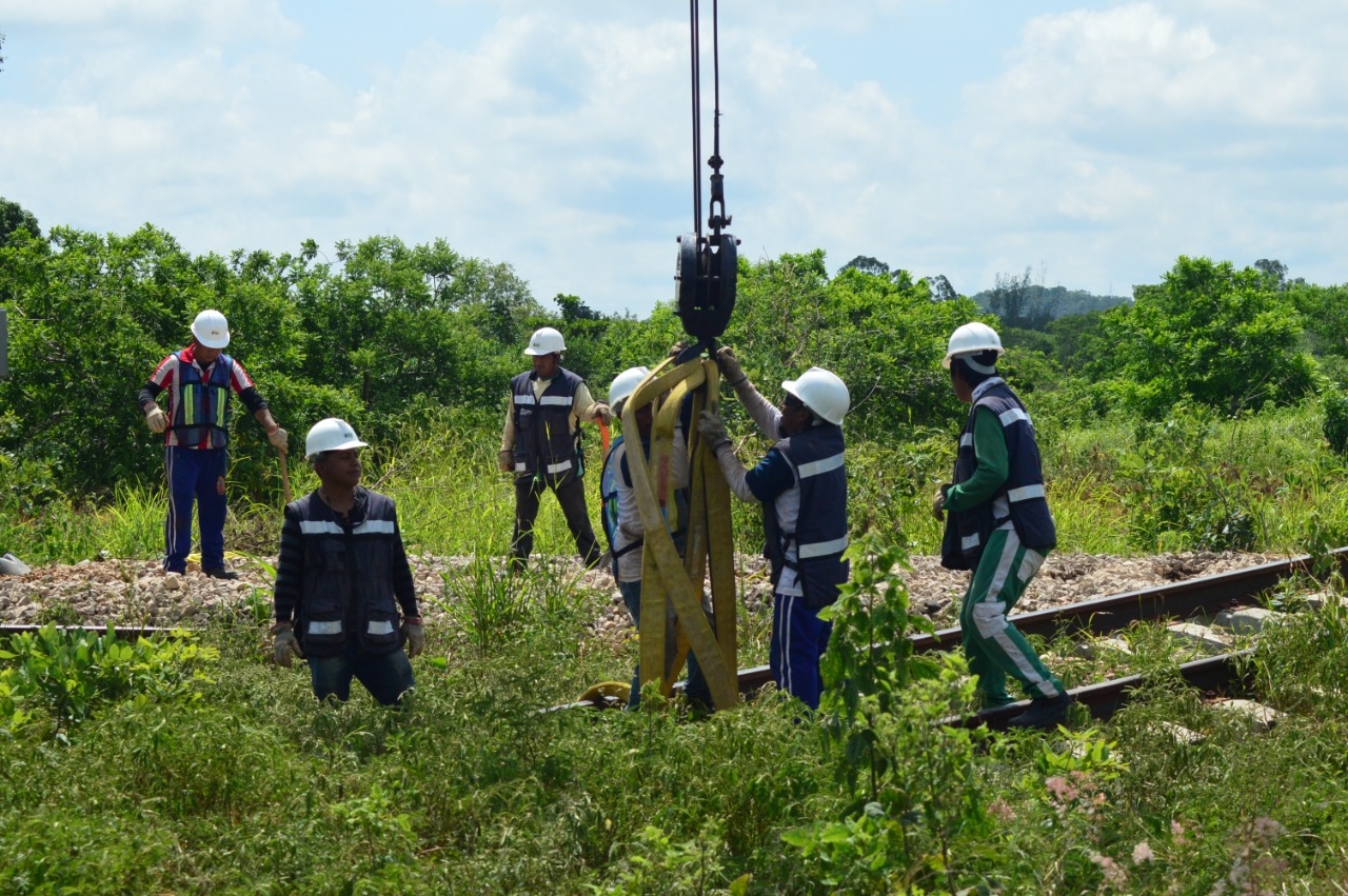 Fonatur amenaza a Barrientos y Asociados por fraude en Tren Maya