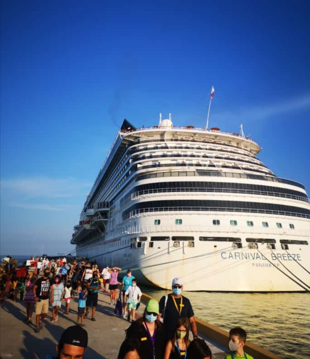 Los tripulantes estarán unas horas en Progreso, Yucatán