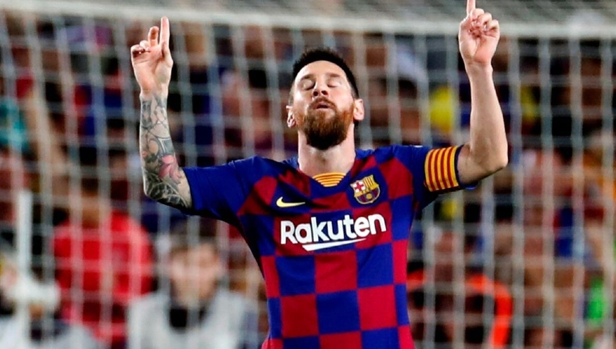 Messi habría arreglado su traspaso al Barcelona; su padre afina los detalles del contrato