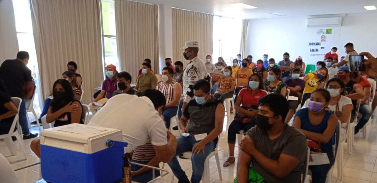 Arranca jornada de vacunación a jóvenes de 18 a 29 años en cuatro municipios de Campeche