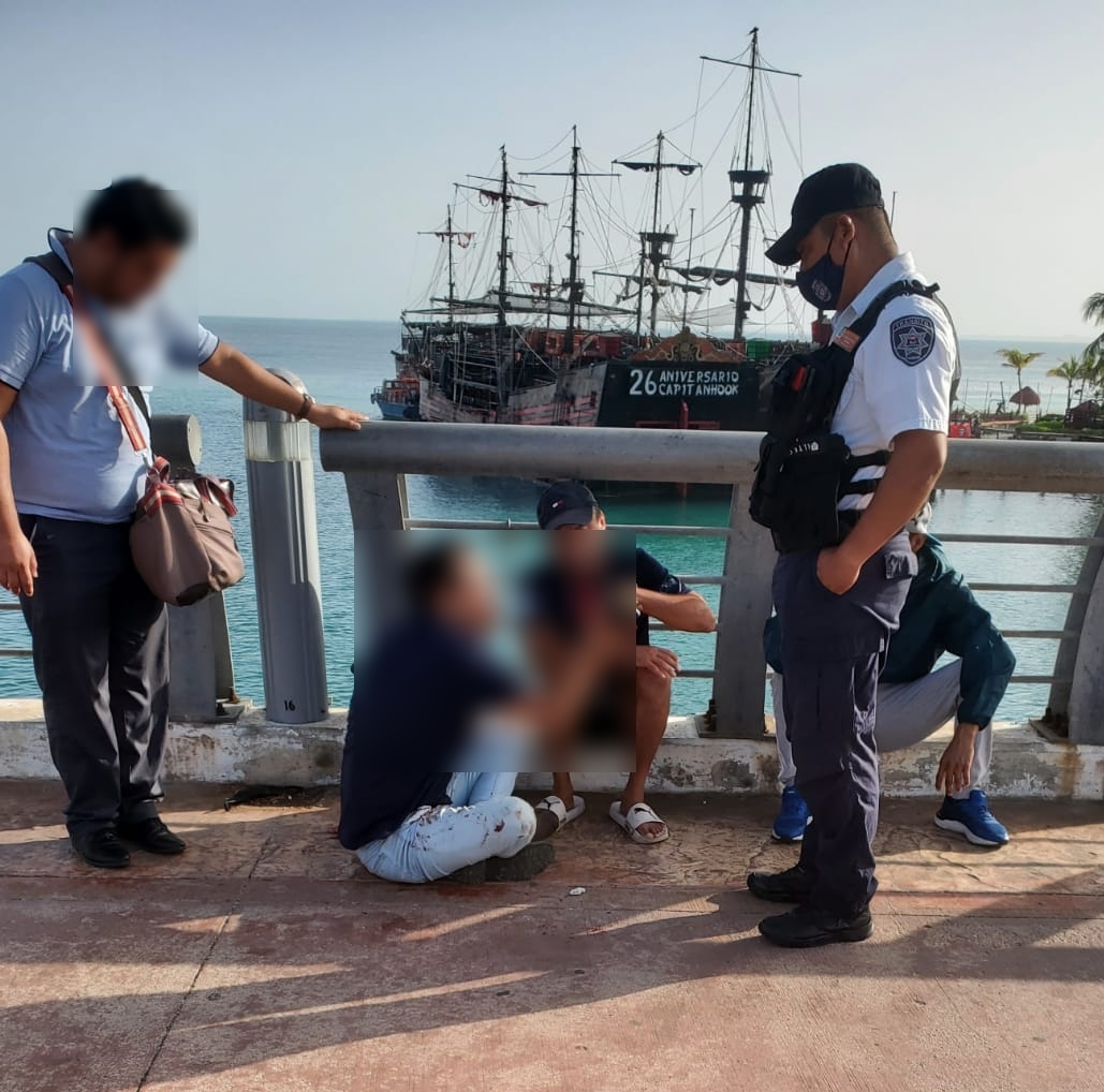 Joven intenta suicidarse en el Puente Calinda de la Zona Hotelera de Cancún