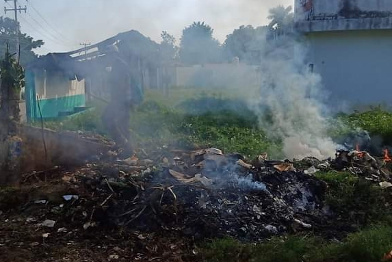 Los vecinos de un sector de la colonia Madrazo se cansaron de esperar la atención de las autoridades