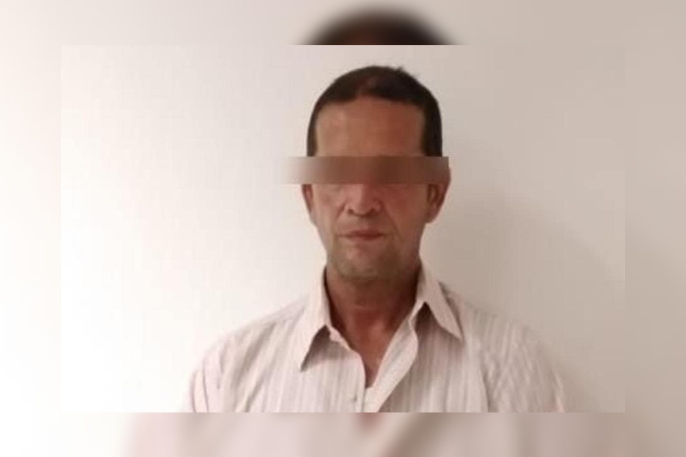 Vecinos retienen a extorsionador colombiano en Cancún