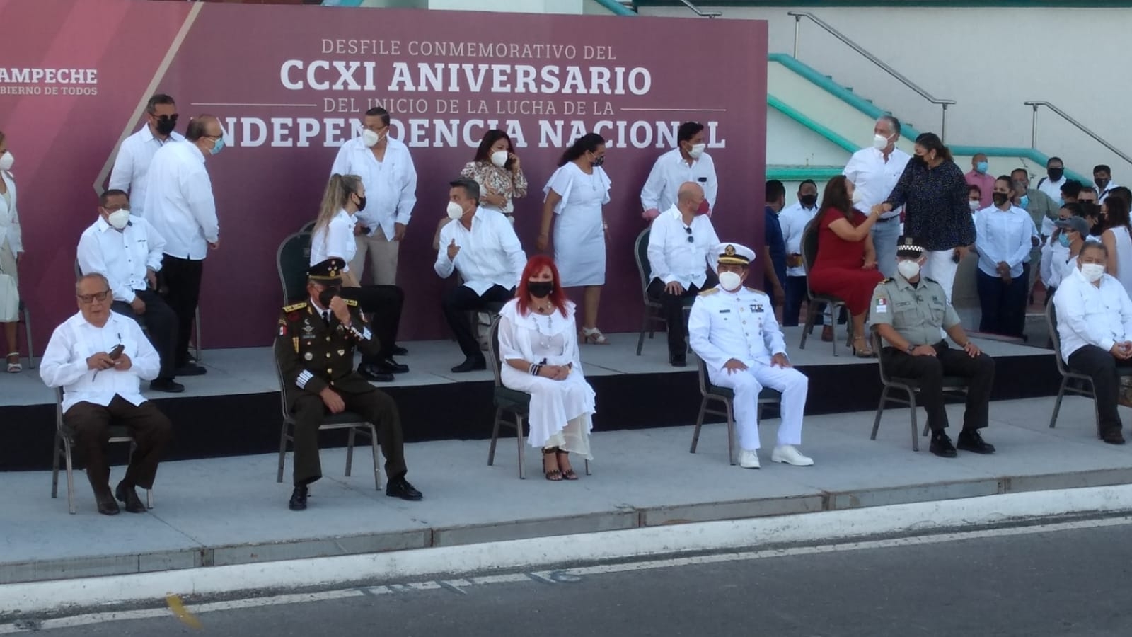 Inicia desfile en Campeche por el 211 aniversario de la Independencia de México: VIDEO