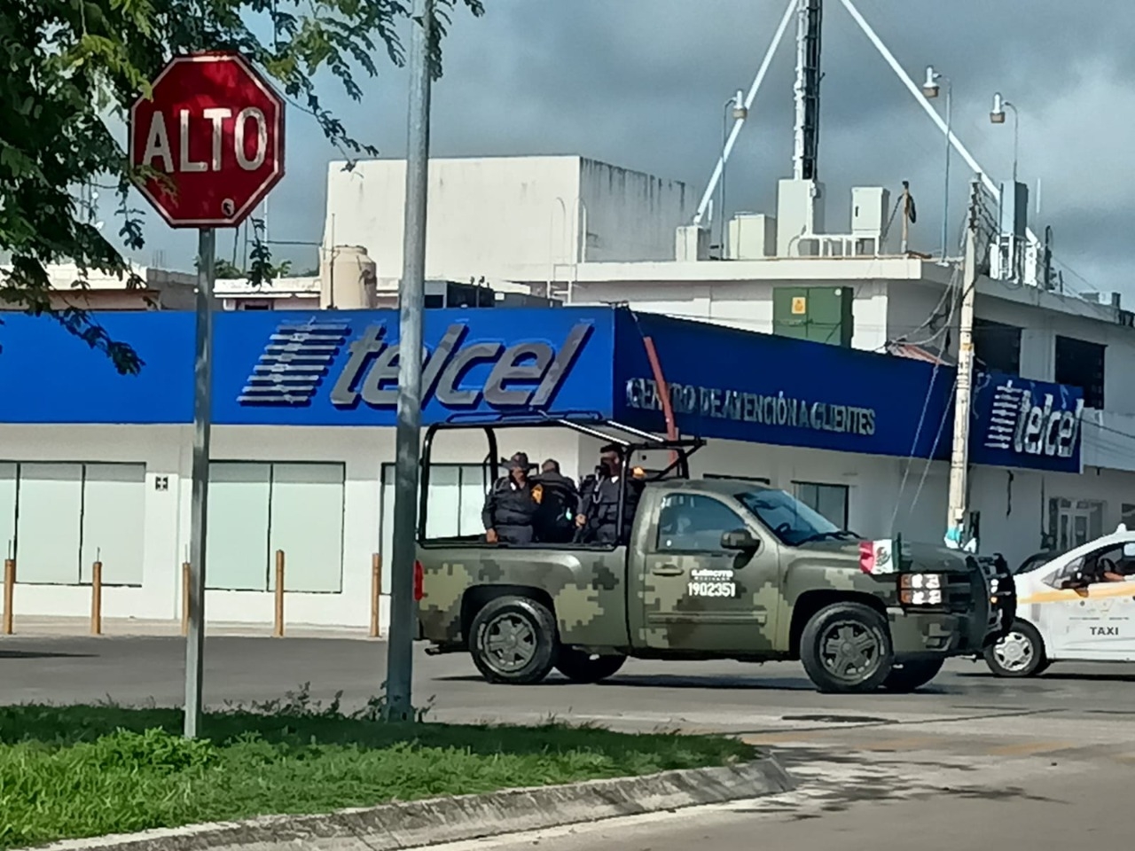 Con desfile 'flash', Chetumal celebra el 211 aniversario del Inicio de la Independencia