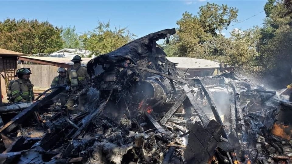 La aeronave terminó completamente destrozada