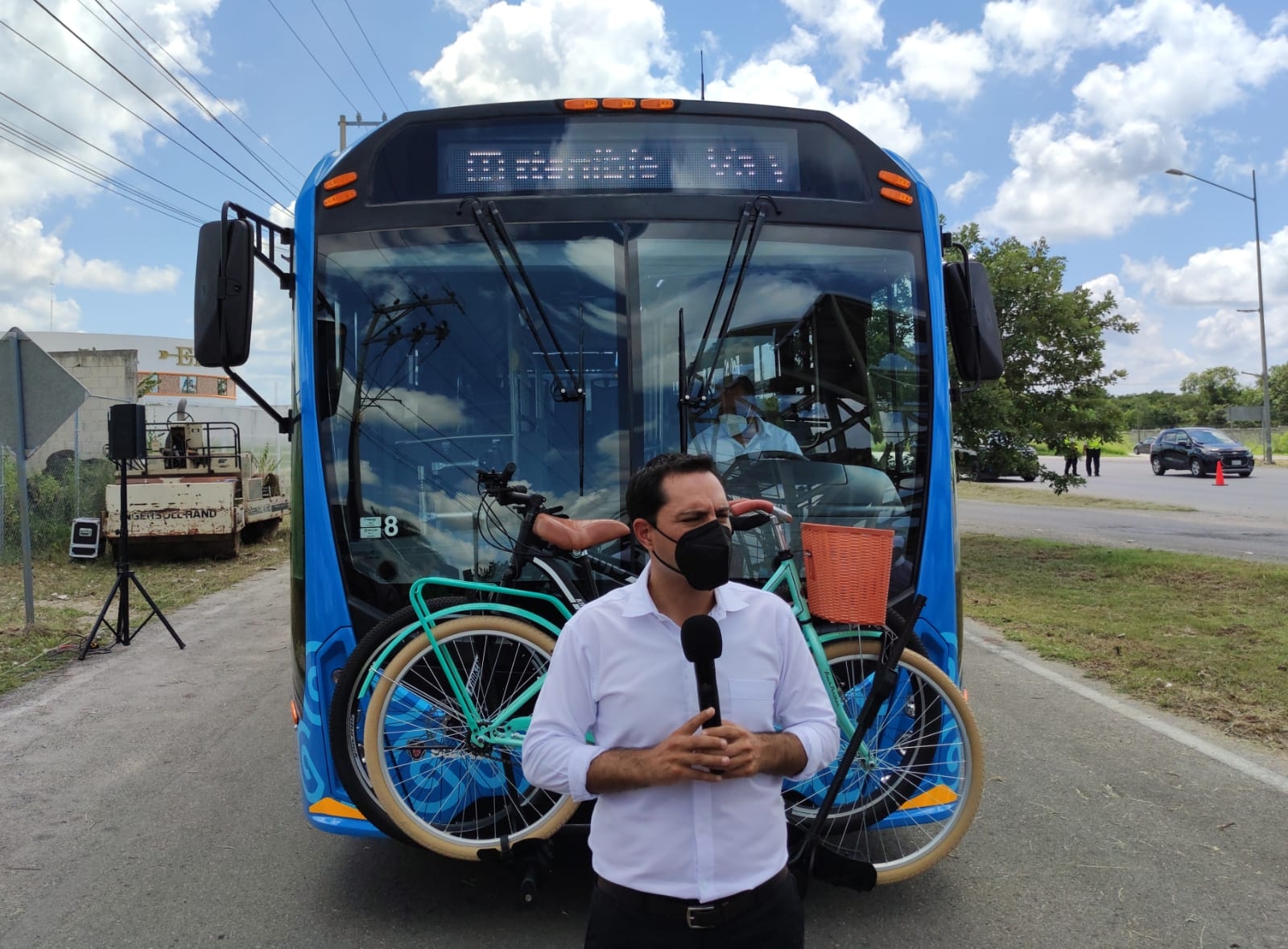 Mauricio Vila supervisa avances de la ruta de transporte ‘Va y ven’ en Mérida: VIDEO