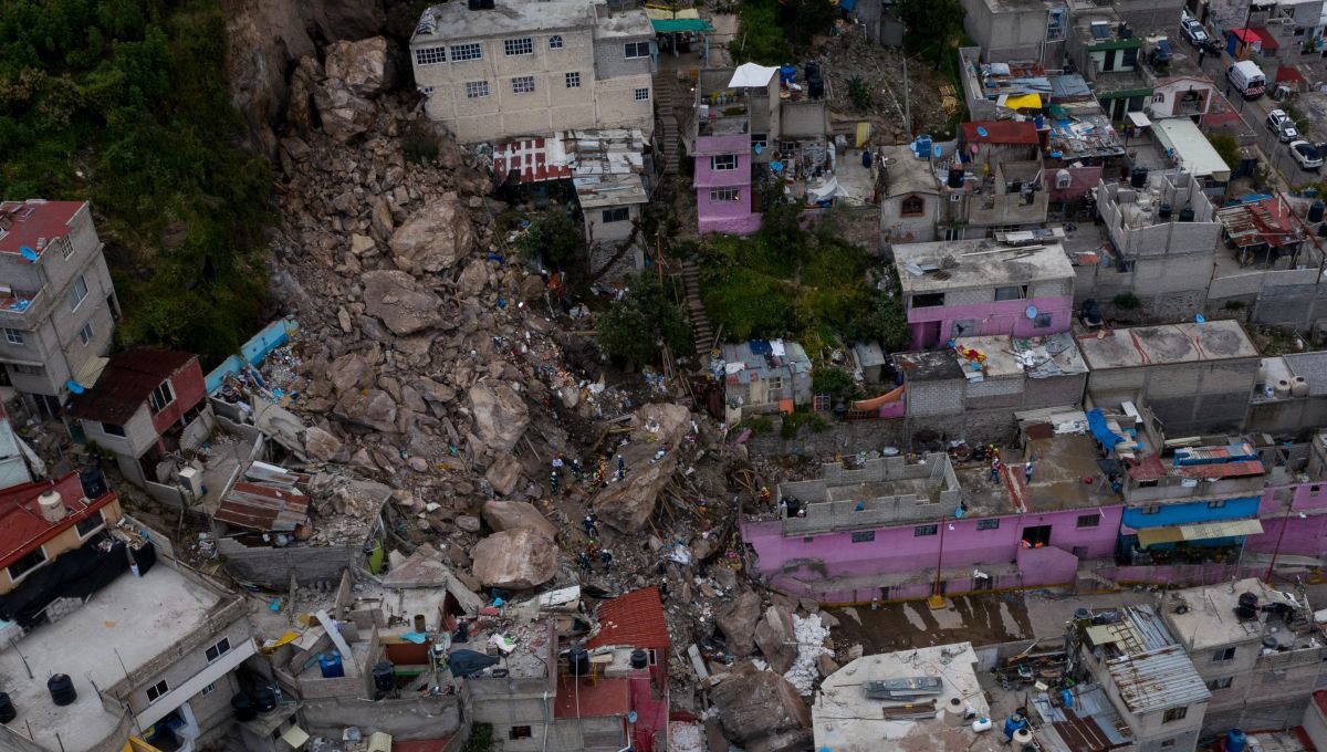 Emiten Declaratoria de Emergencia en Tlalnepantla por riesgo de derrumbe en el Chiquihuite