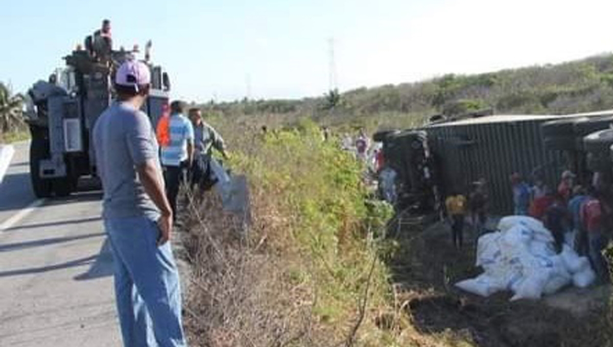 En el Congreso del Estado de Campeche se avaló sancionar a quien cometa rapiña al elevar a delito esta acción cuando se trate de carga siniestrada en un accidente carretero, la cual será castigada de seis meses hasta dos años