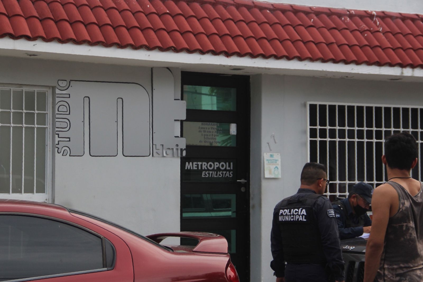 Policía de Quintana Roo registra robo con violencia en estética de la SM 50 de Cancún