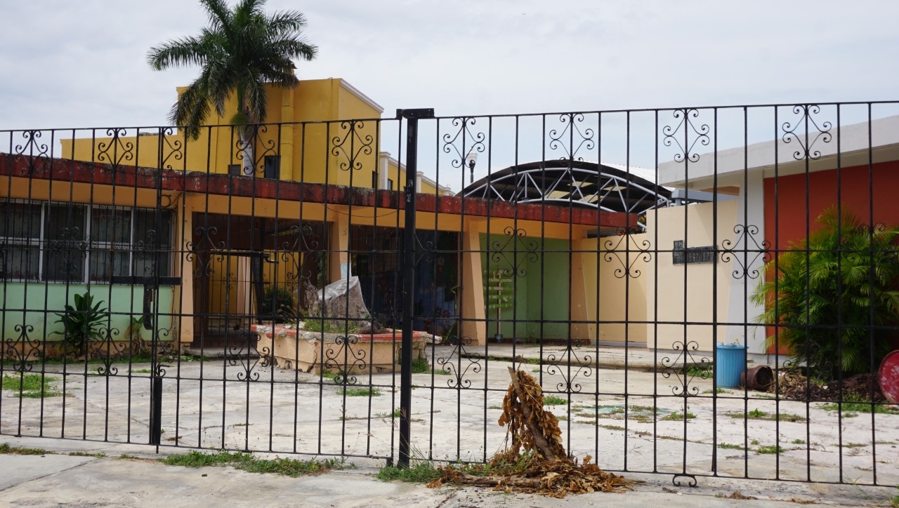 Tras no abrir sus puertas en una tampoarda, se teme que las escuelas no cuenten con los servicios básicos