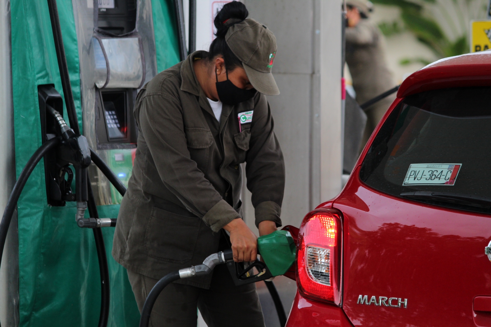 Profeco exhibe a gasolinera de Ciudad del Carmen por vender el diésel más caro