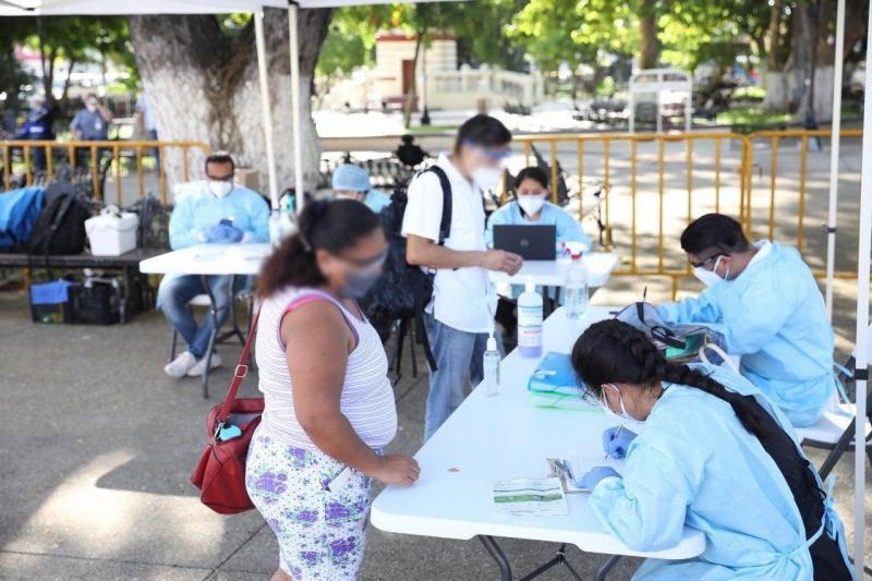 La SSY informó que de los 16 fallecimientos: cinco fueron mujeres y 11 hombres de entre 4 a 101 años de edad quienes padecían hipertensión arterial sistémica