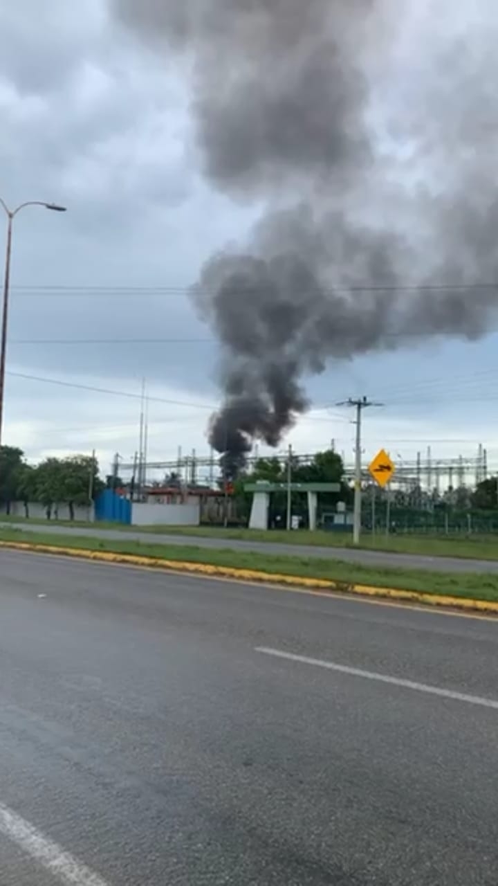 Se incendia subestación de la CFE en Xul-Ha, Quintana Roo: VIDEO