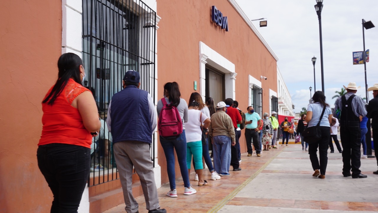 La Condusef invita a la población a no compartir datos bancarios por llamada telefónica