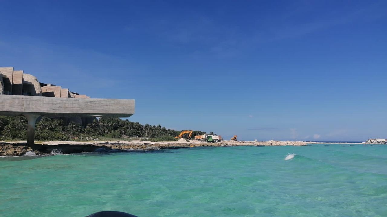 Las zonas arrecifales de Sábalos y Tortugas peligran tras los trabajos de Grupo Xcaret en la zona para construir su marina