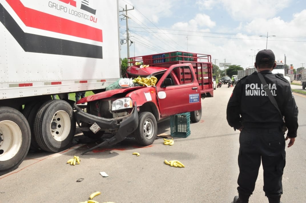 Los agentes de la Policía Municipal de Umán se encargaron de la vialidad