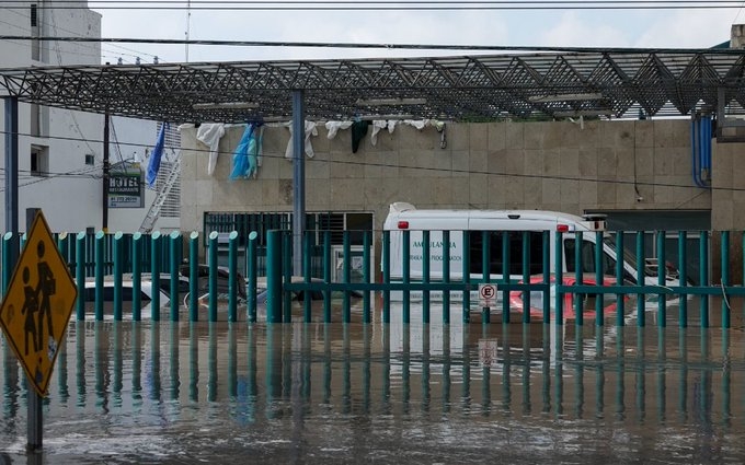 Las autoridades piden a la población que dejen sus hogares por seguridad