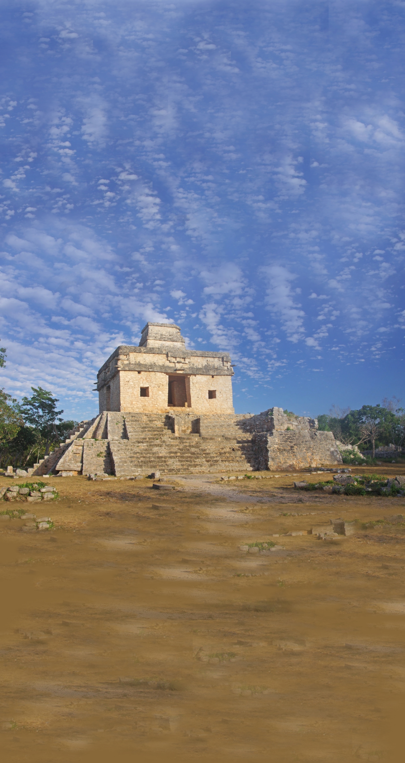 Tan sólo en diciembre de 2019, previo a la declaratoria de pandemia por COVID-19, 15 zonas arqueológicas de Yucatán registraron visitas de turistas