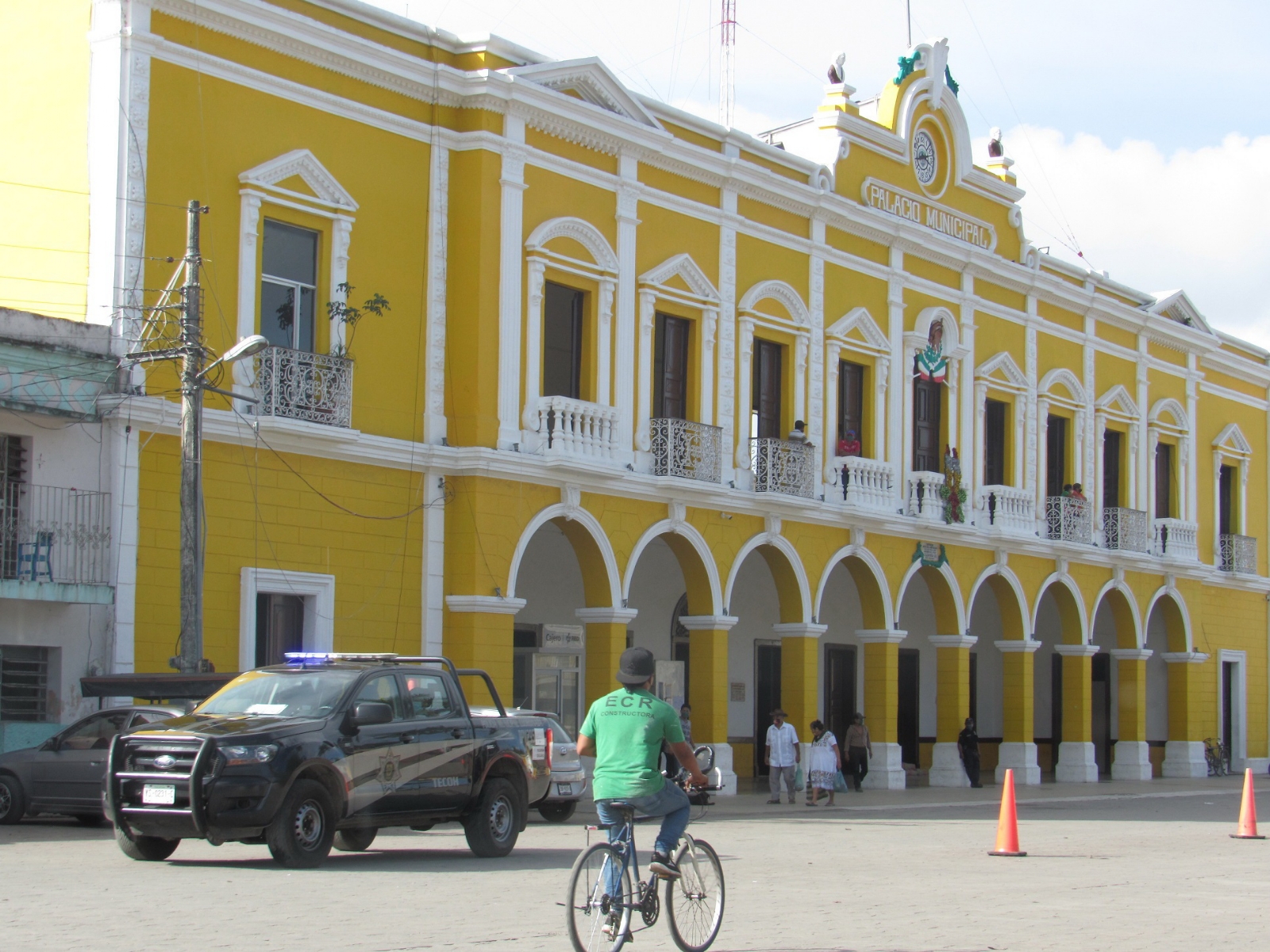 Niño desaparece con su abuela en Tecoh, Yucatán; FGE emite Alerta Amber