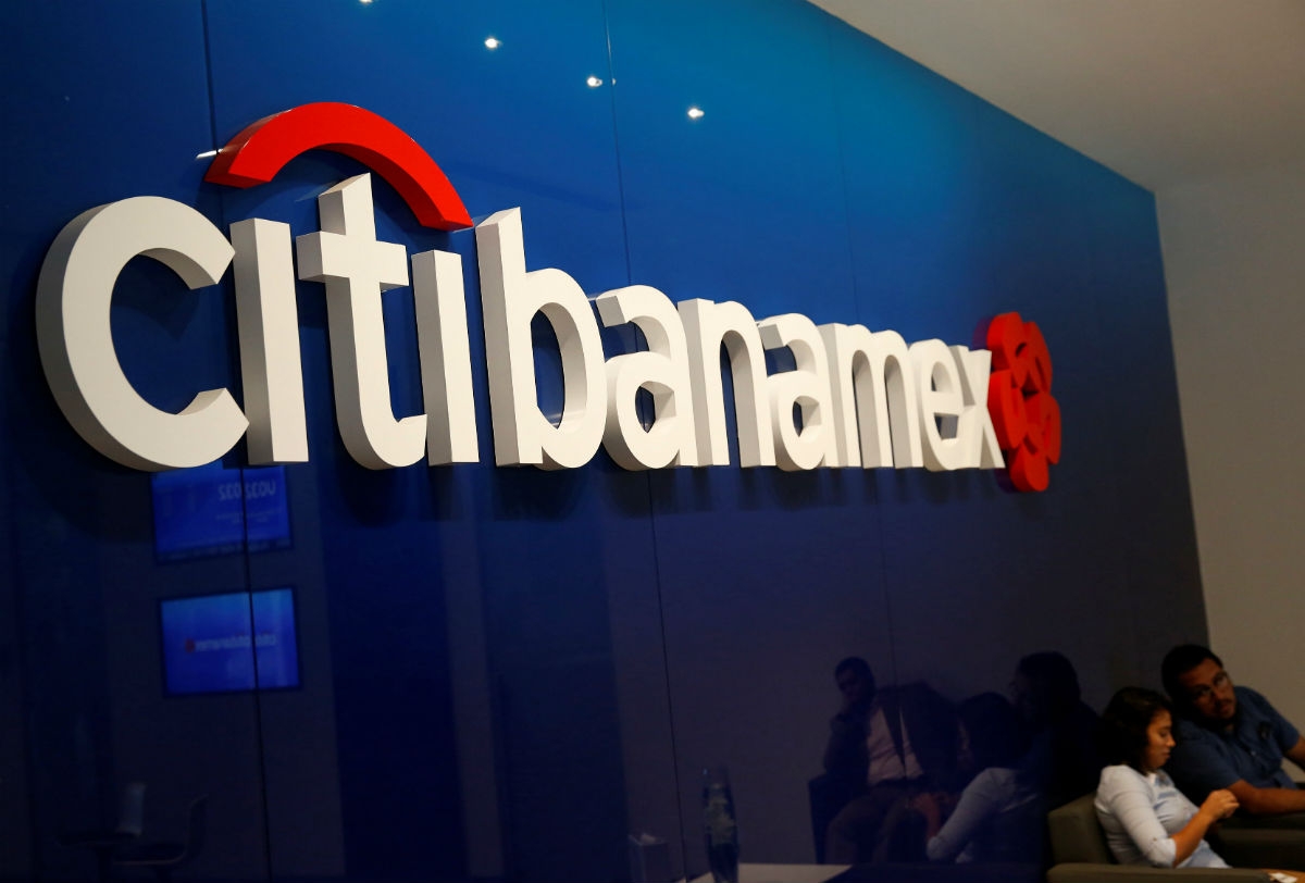 Banamex se encuentra a la venta