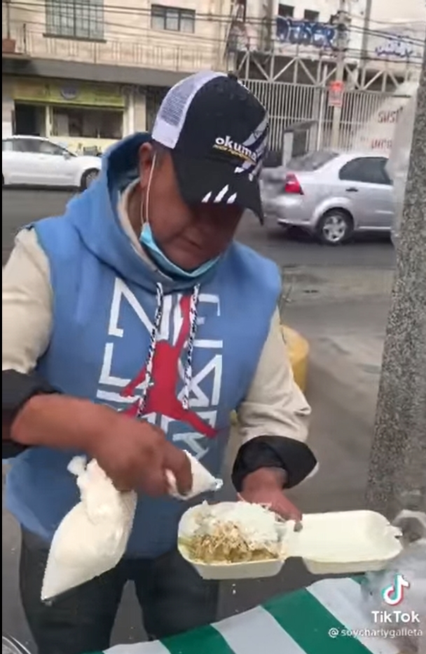 'Guajolotongo'; el platillo que venden en la CDMX y debes probar: VIDEO