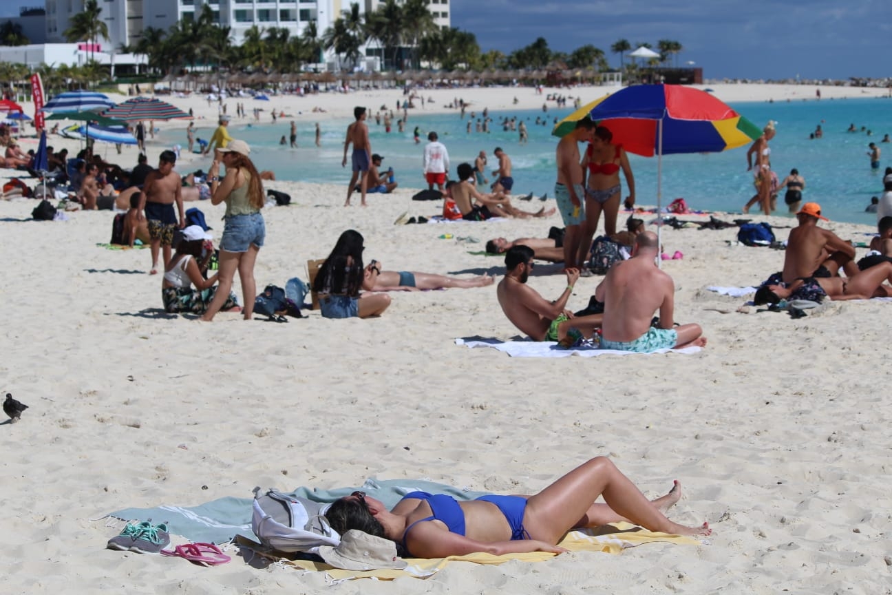 Playa Fórum es una de las favoritas de turistas y habitantes de Cancún por su ubicación