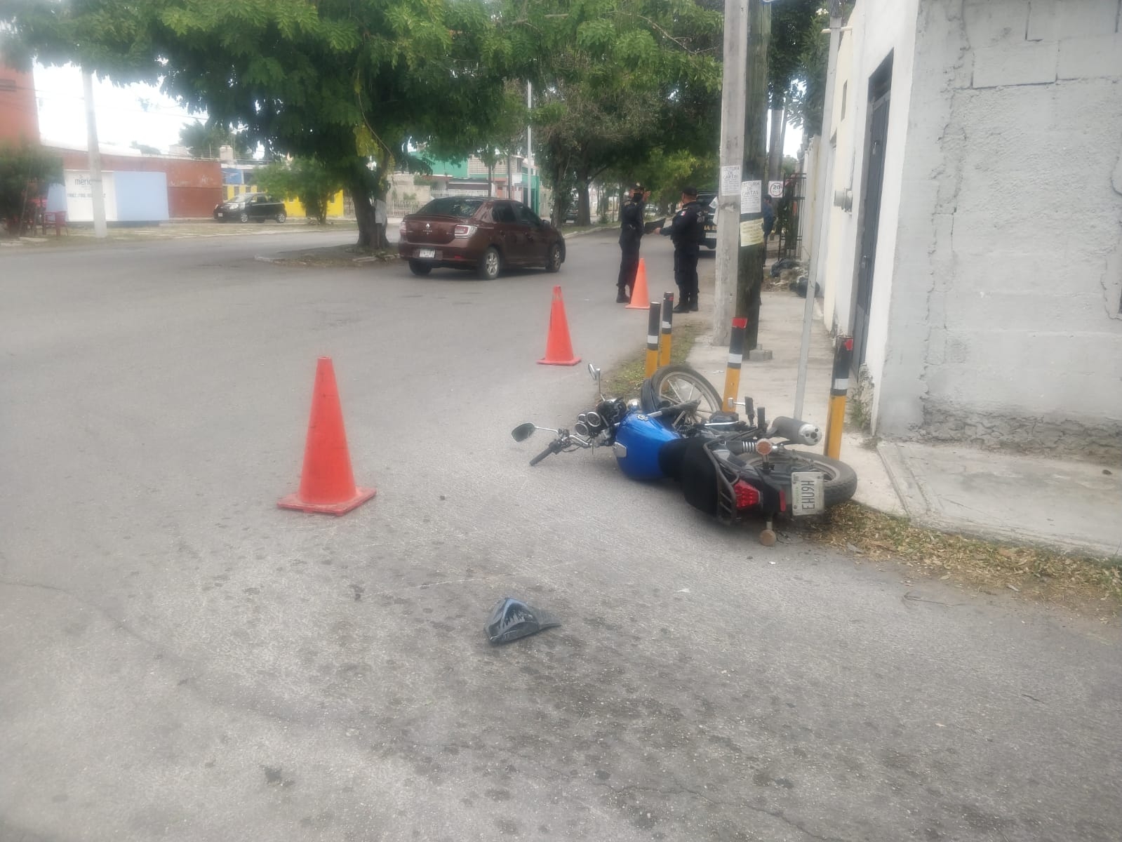 Mérida: Motociclista termina con una fractura tras ser atropellado