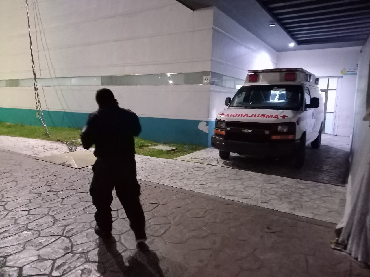 Balean a menor de edad en Villas Otoch Paraíso, Región 259 de Cancún