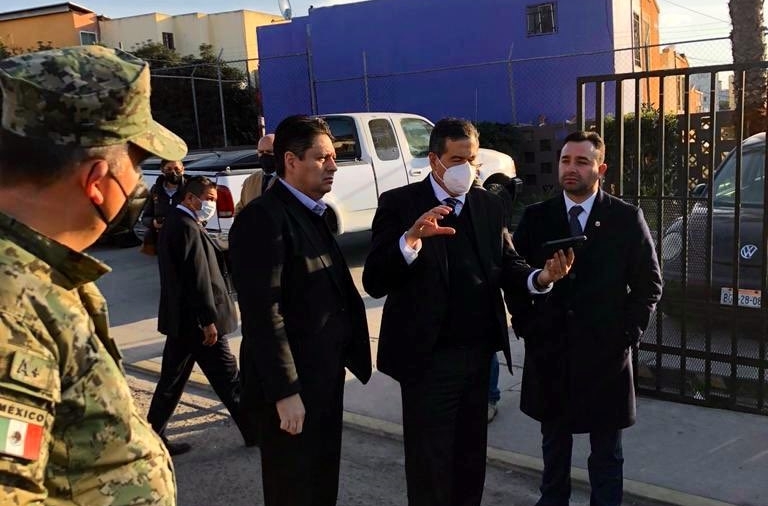 El subsecretario de Seguridad y el fiscal de Baja California se reunieron en Tijuana. Foto: Secretaría de Seguridad y Protección Ciudadana