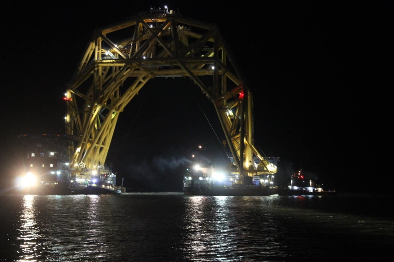 Buque más grande de Latinoamérica está a la deriva en aguas de Ciudad del Carmen