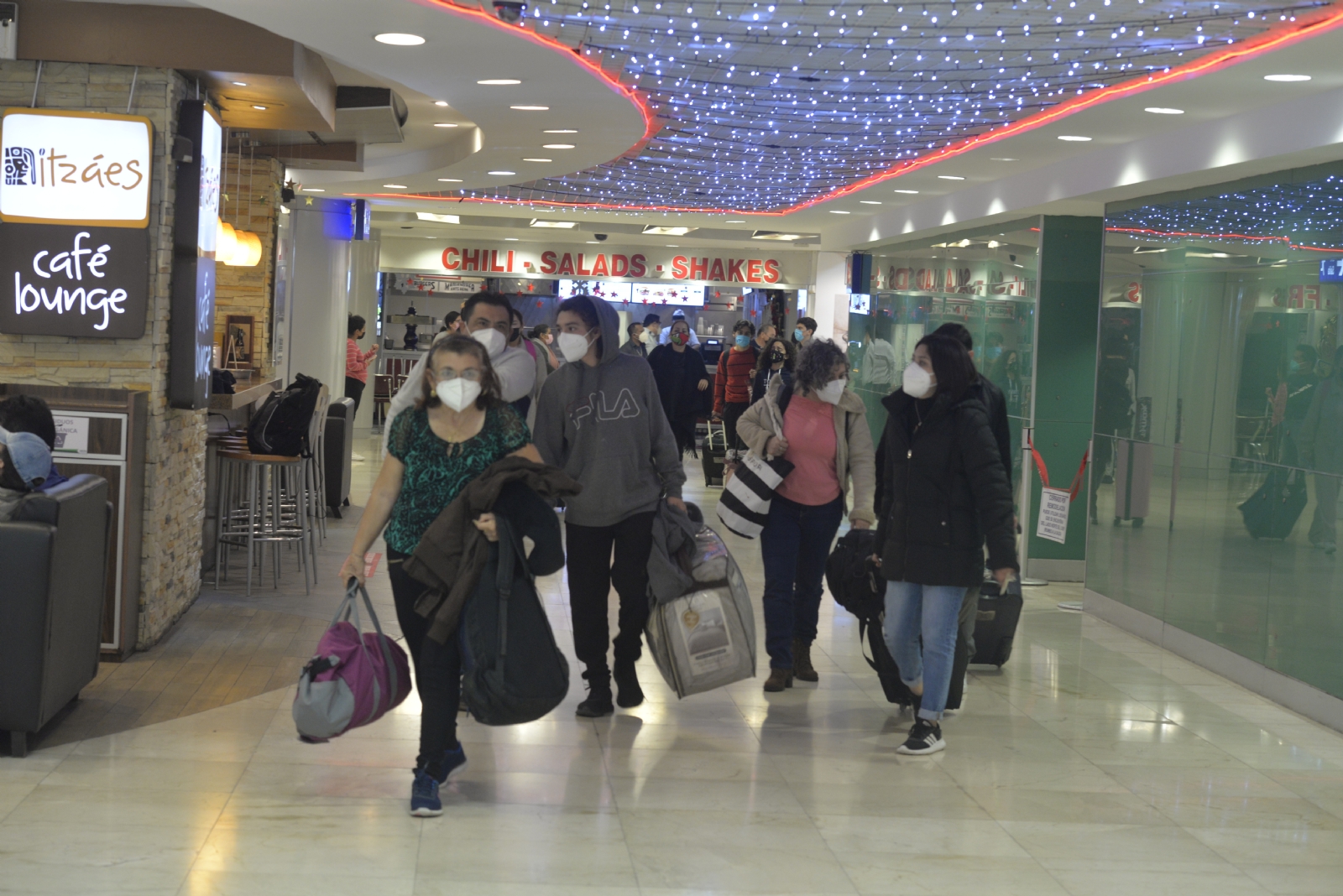 Aeropuerto de Mérida movilizó a 19 mil 200 pasajeros durante las fiestas decembrinas