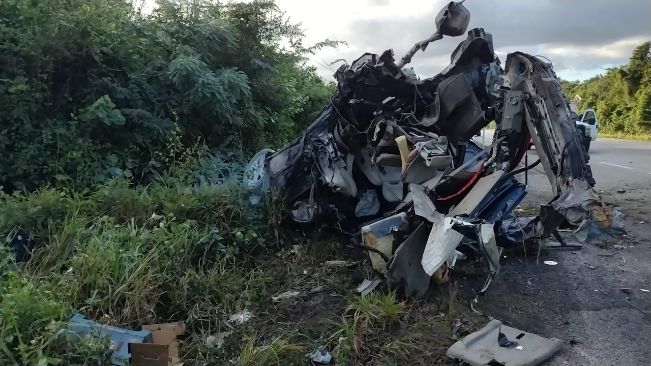 Accidente en la carretera Carrillo Puerto- Uh-May deja cuatro personas heridas y una desaparecida