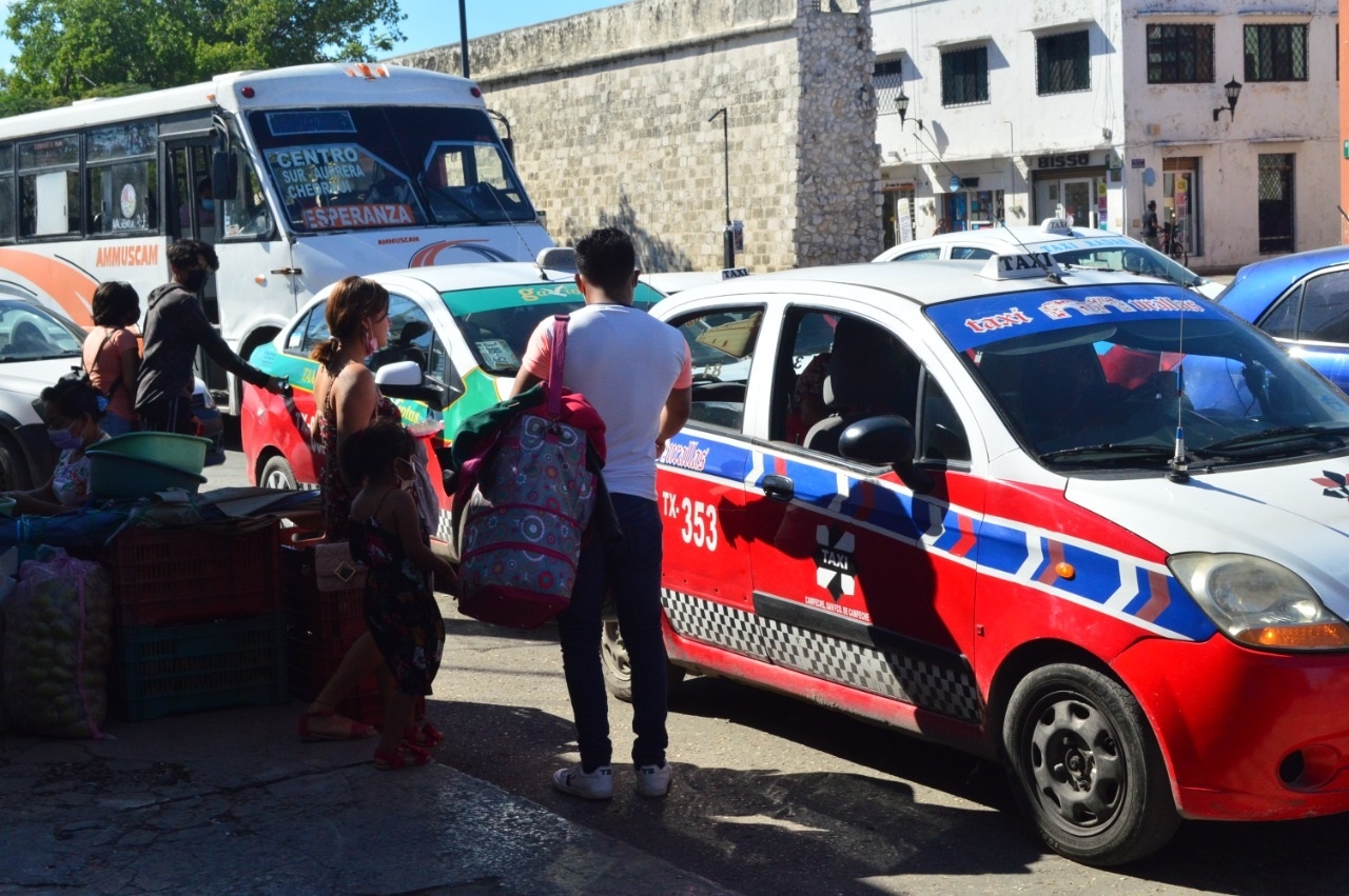 Taxistas de Campeche piden aumento de 10 pesos en el pasaje