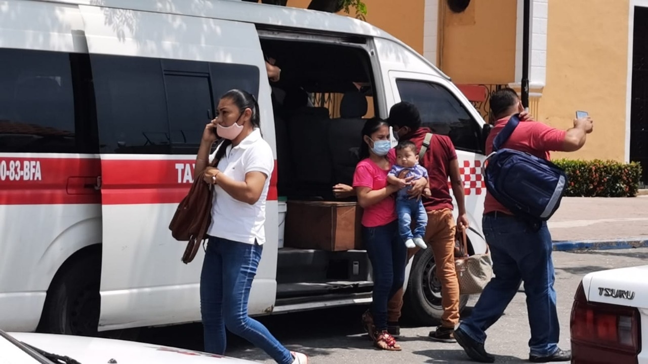 Transportistas de Ciudad del Carmen prevén aumento en el precio del pasaje en febrero