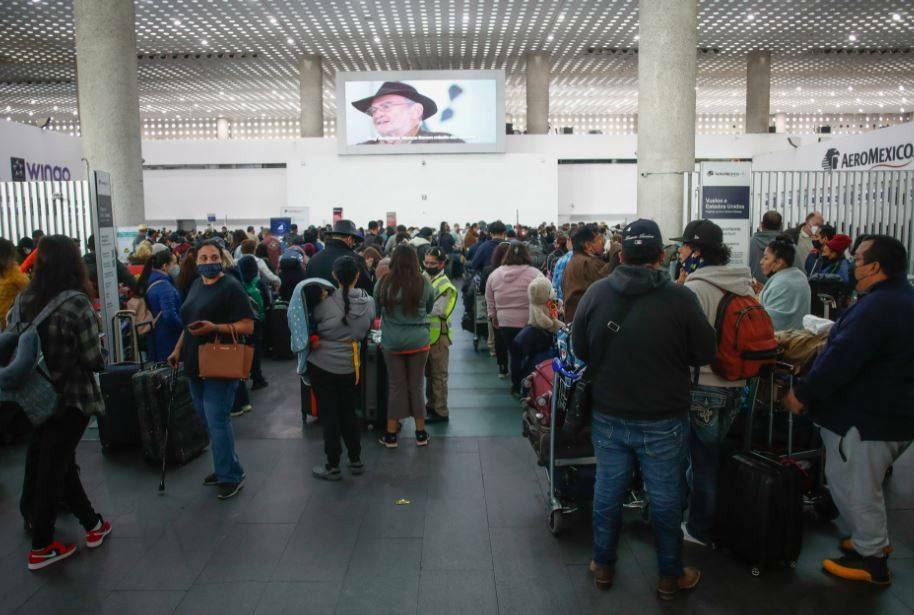 AICM pide atender condiciones de aerolíneas ante el caos por contagios de COVID-19