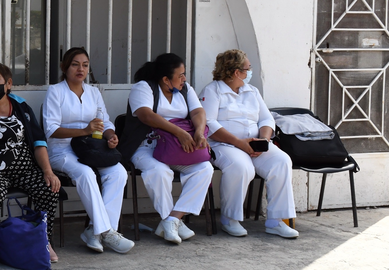 Médicos de Campeche, proclives a la depresión, al suicidio y divorcio