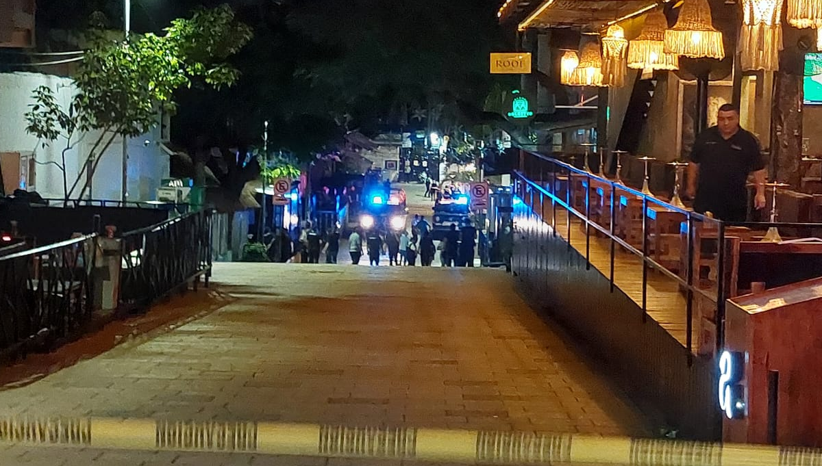 Tres hombres heridos tras balacera en el bar Mandala de Playa del Carmen